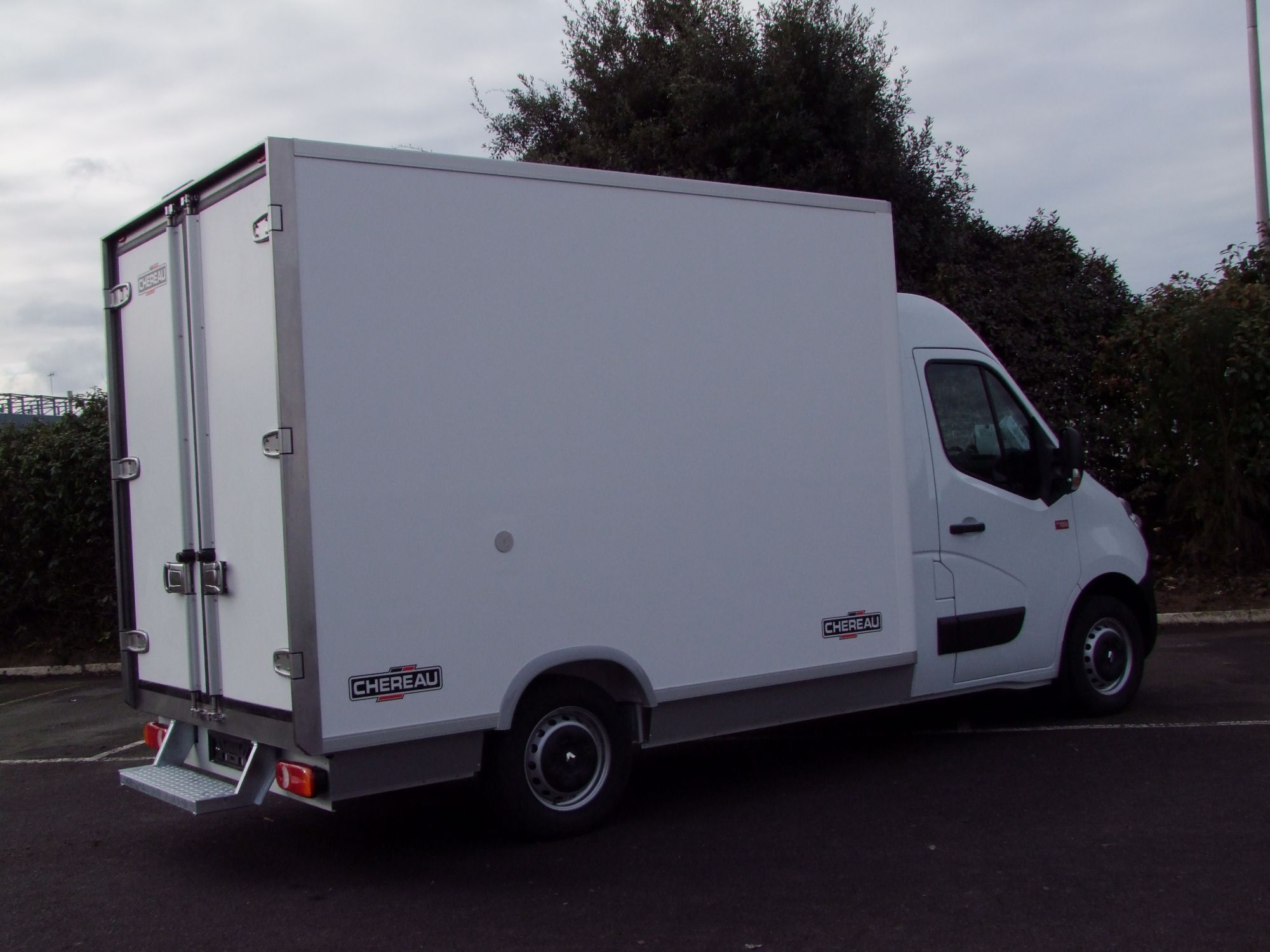 Copie de Véhicules utilitaires frigorifiques CHEREAU (10)