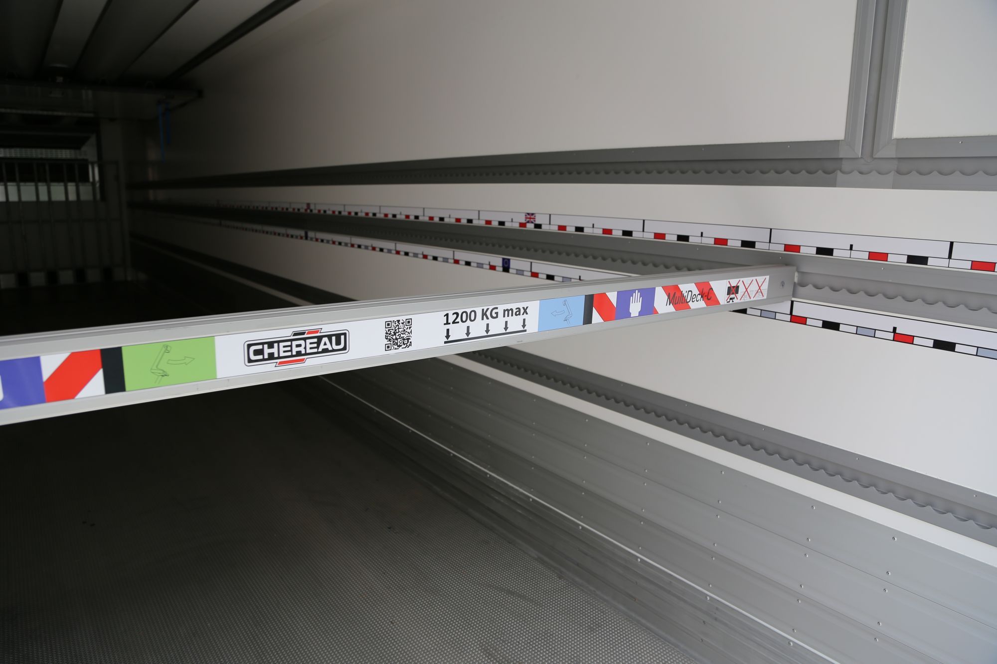 Copie de Véhicules utilitaires frigorifiques CHEREAU (10)