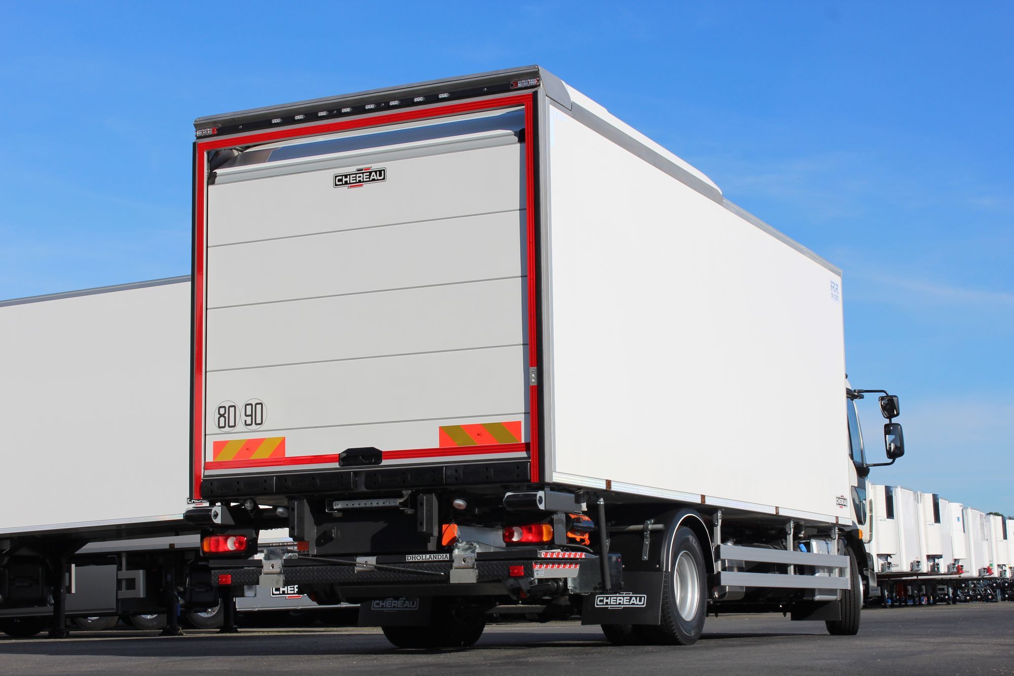 Copie de Véhicules utilitaires frigorifiques CHEREAU (10)