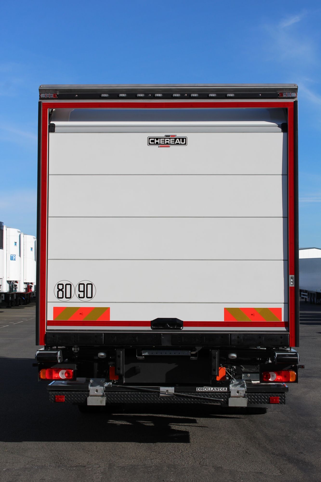 Copie de Véhicules utilitaires frigorifiques CHEREAU (10)