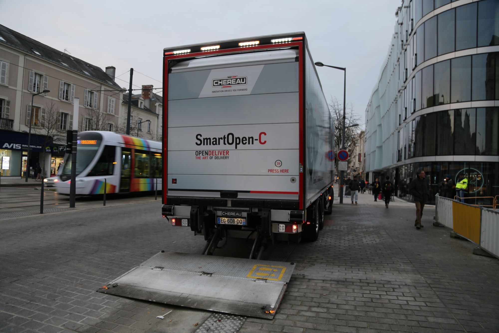 Copie de Véhicules utilitaires frigorifiques CHEREAU (10)