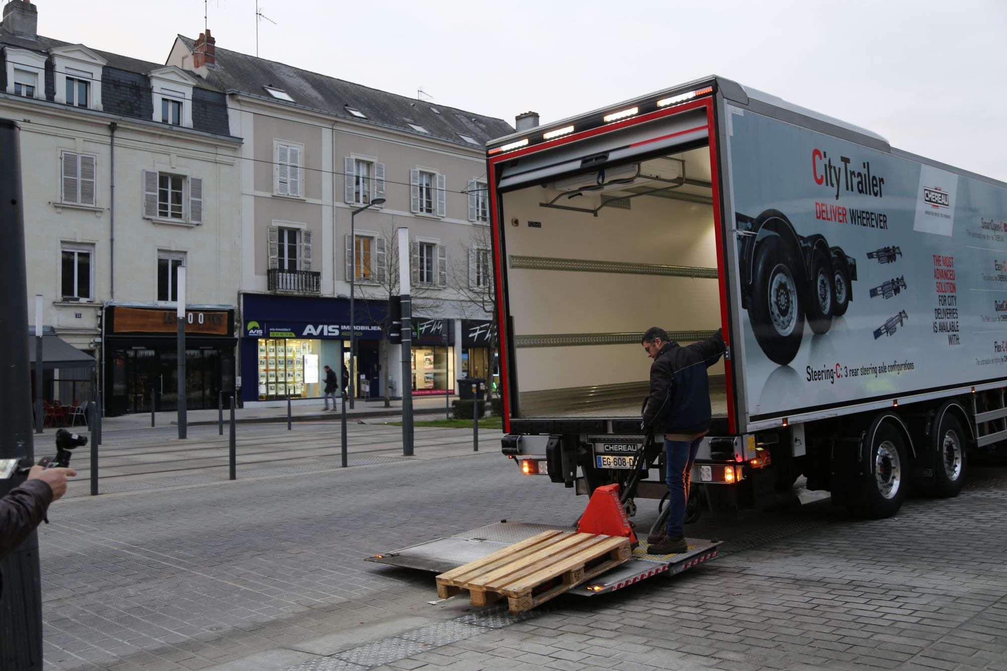 Copie de Véhicules utilitaires frigorifiques CHEREAU (10)