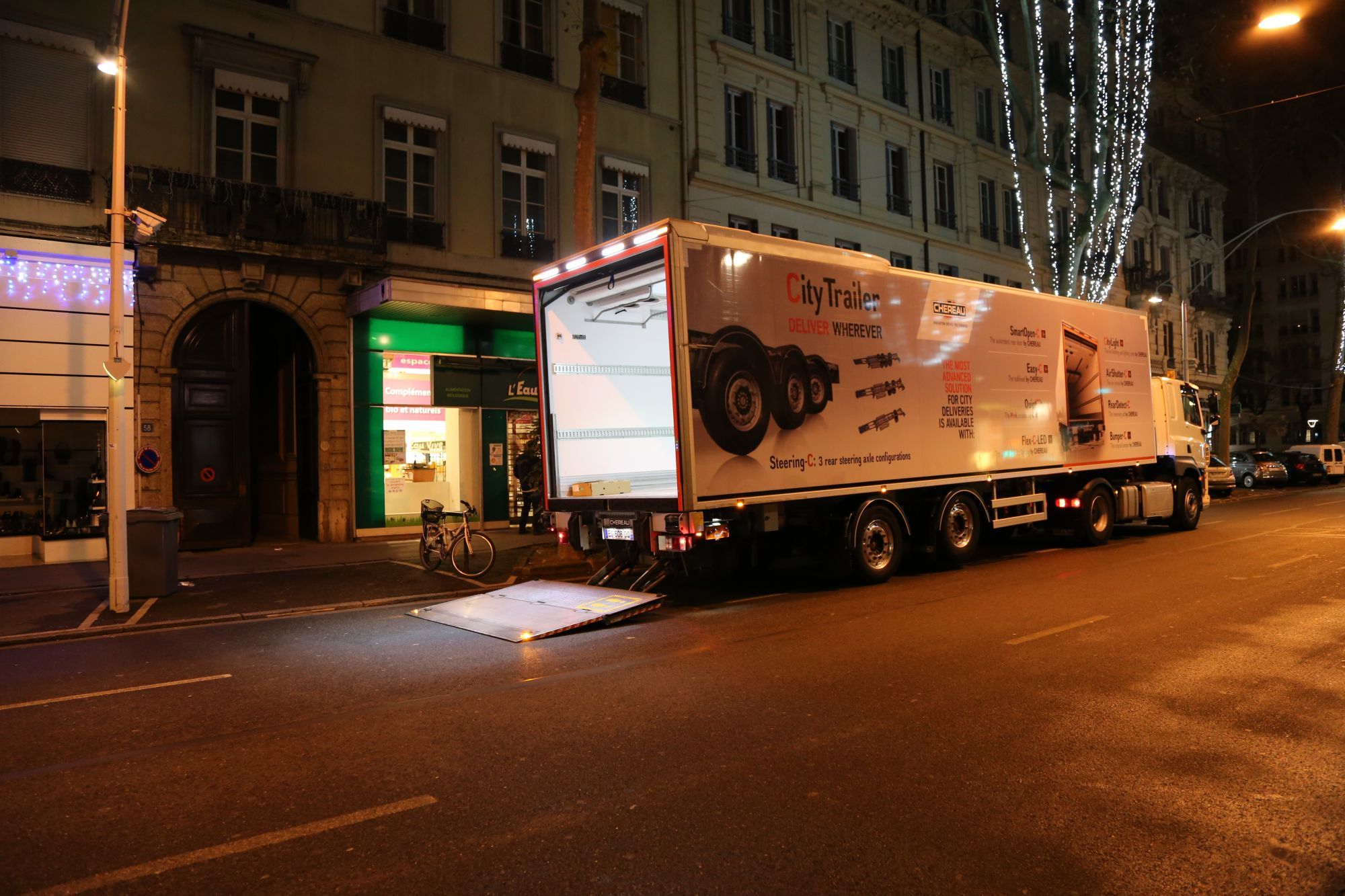 Copie de Véhicules utilitaires frigorifiques CHEREAU (10)