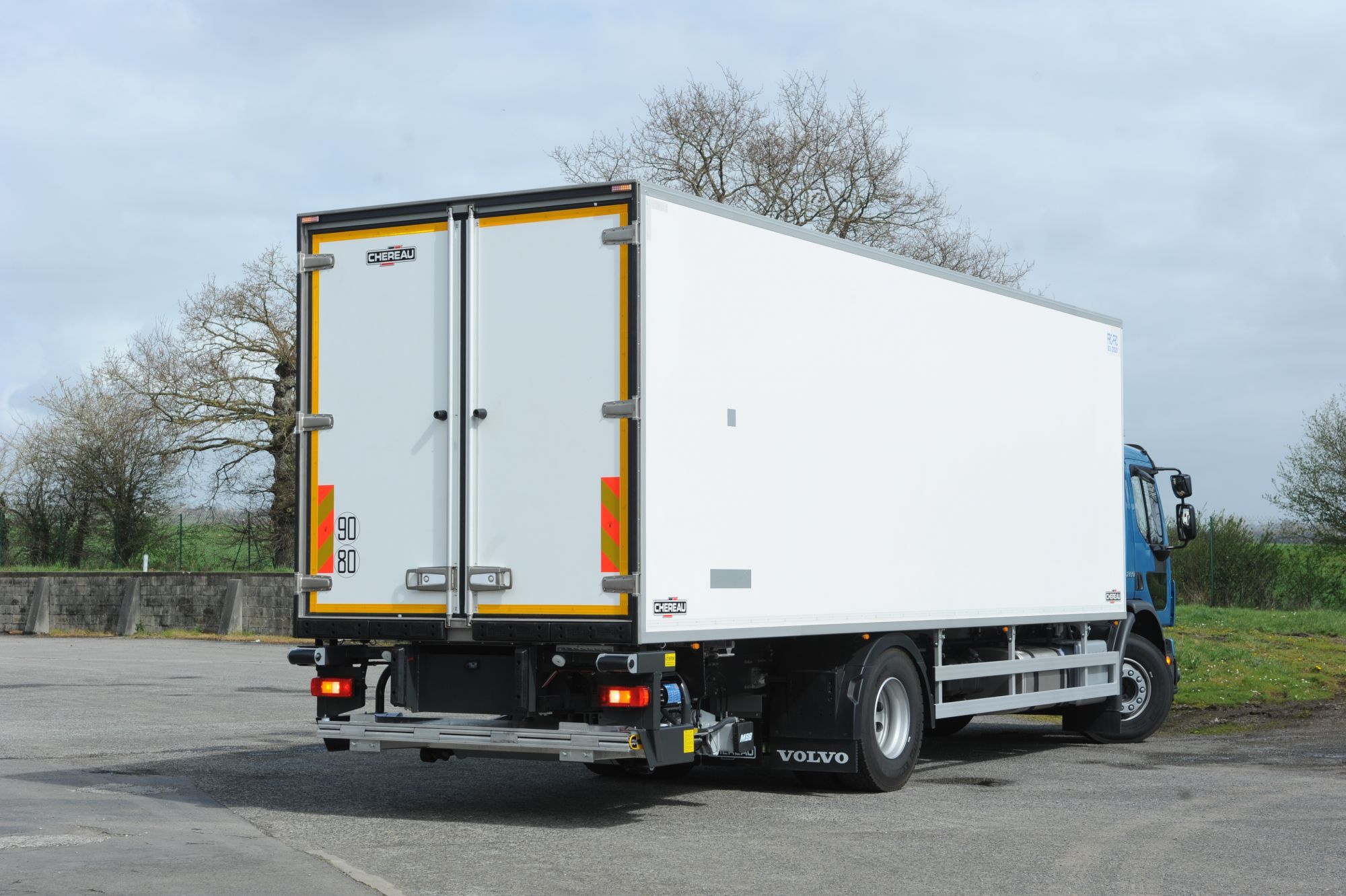 Copie de Véhicules utilitaires frigorifiques CHEREAU (10)
